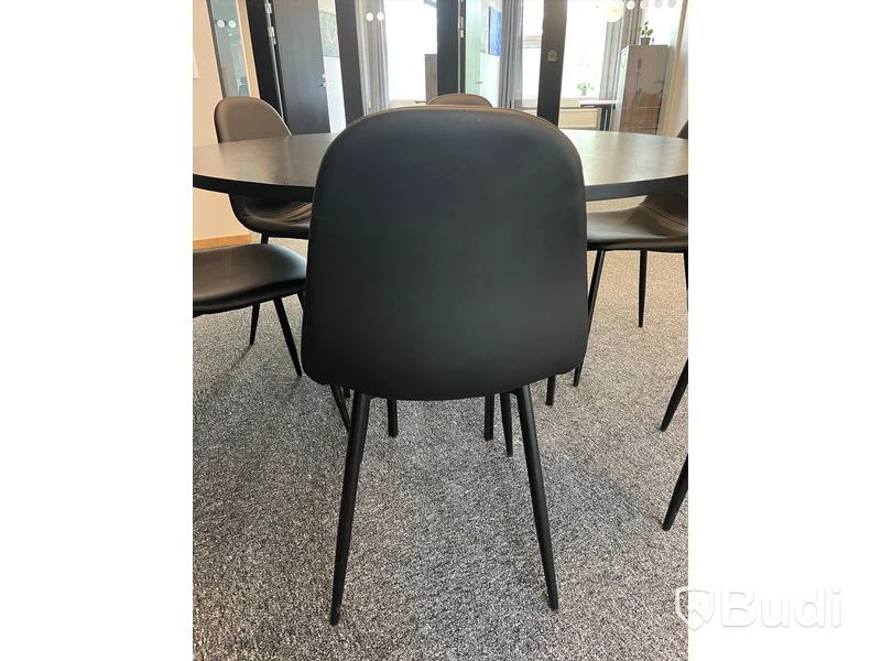 Matgrupp - Bord och 6 st stolar