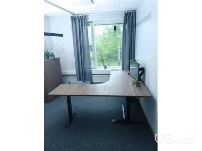 Höj och sänkbart skrivbord - ROLERGO