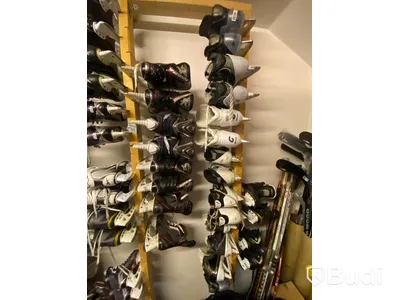 Ca 80st par begagnade Hockeyskridskor olika storlekar, kända märken.