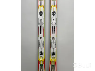 Skidor HEAD supershape L175. Utan bindning