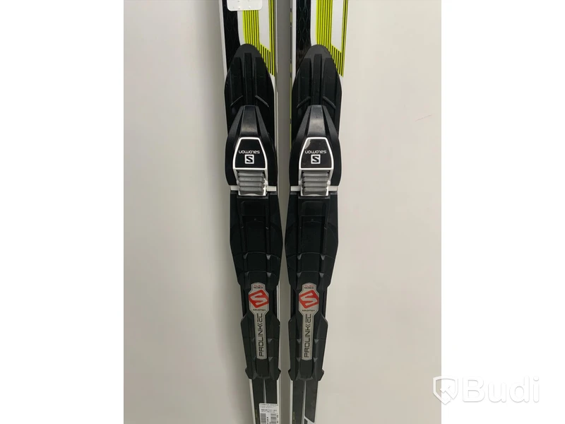 Längdskidor FISCHER RCR classic, L192