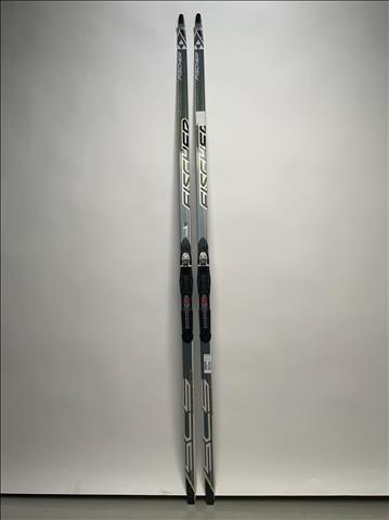Längdskidor FISCHER SCS classic, L207