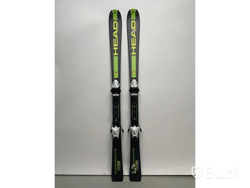 Skidor HEAD supershape L140