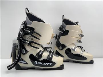 Skidpjäxor. SCOTT fr 120. 26,5cm