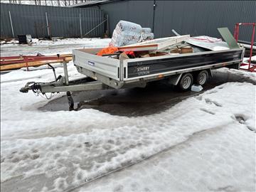 Släpvagn med ramper, Variant 3021P4-10, 2021