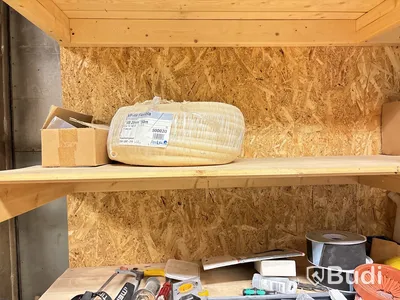 Byggmaterial, verktyg m.m. Stort parti.