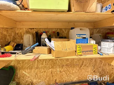 Byggmaterial, verktyg m.m. Stort parti.