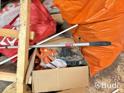 Byggmaterial, verktyg m.m. Stort parti.