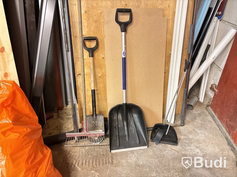 Byggmaterial, verktyg m.m. Stort parti.