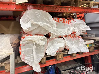 Byggmaterial, verktyg m.m. Stort parti.