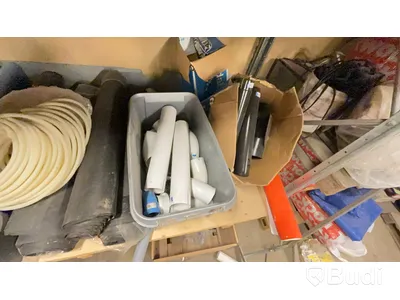Byggmaterial, verktyg m.m. Stort parti.