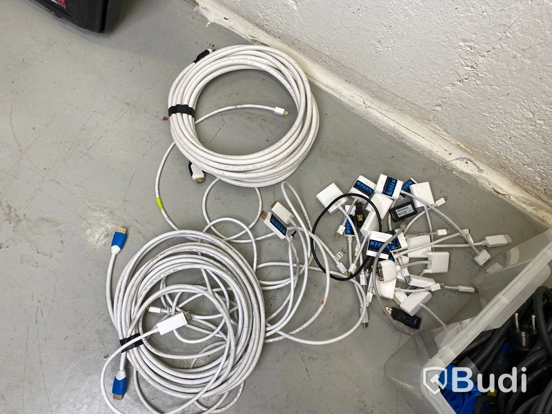 Div kablage, adapters m.m.