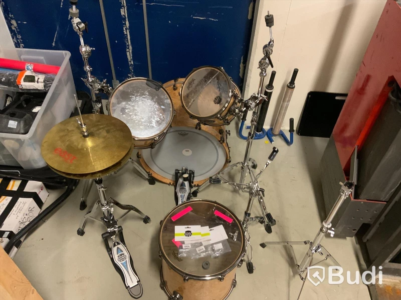 Mapex Saturn trumset, ej komplett se bilder för för innehåll