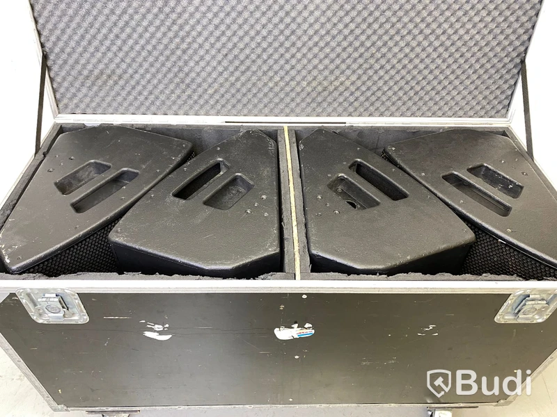 4st D&B Audiotechnik M4 scenmonitorer i Holmberg-case