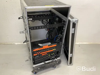 Case med inbyggt rak och 2st Allen Heath AB168 Audiorack samt 1st Eurolite SB-1000
