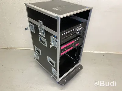Case med inbyggt rack och 2st Allen Heath DX168 samt 1st Eurolite SB-1000