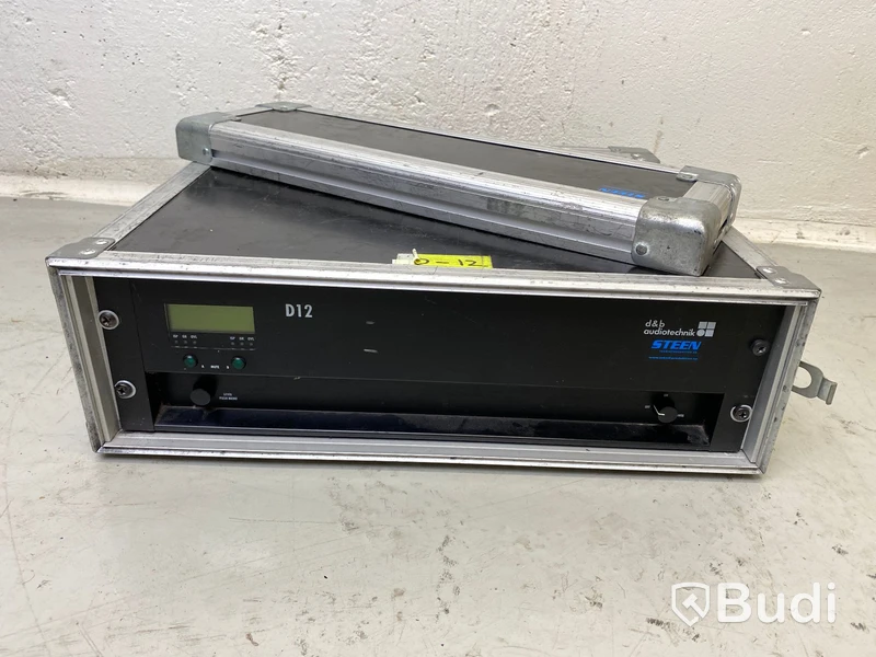 D&B Audiotechnik D12 slutsteg i case, Nypris ca 20 000 SEK