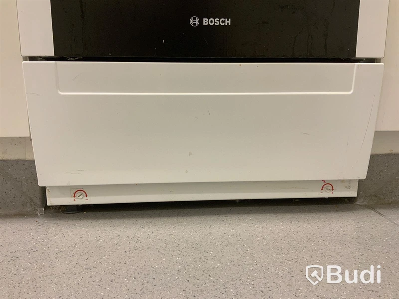 Spis med ugn, BOSCH - Rum 4036