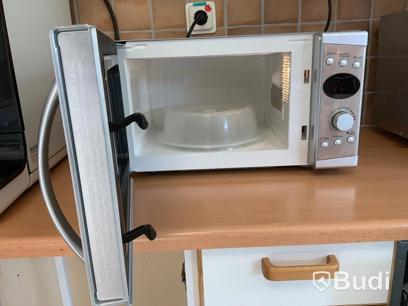 Microvågsugn Homel 700W - Rum 4032