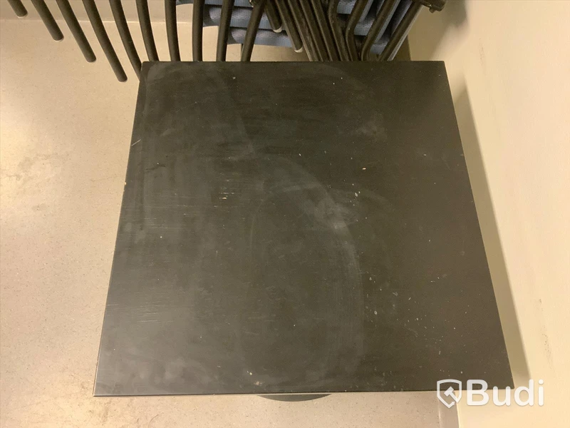 Stolar 10st, med ljusblå  plastklädsel inklusive ett svart bord - Rum utanför 4009