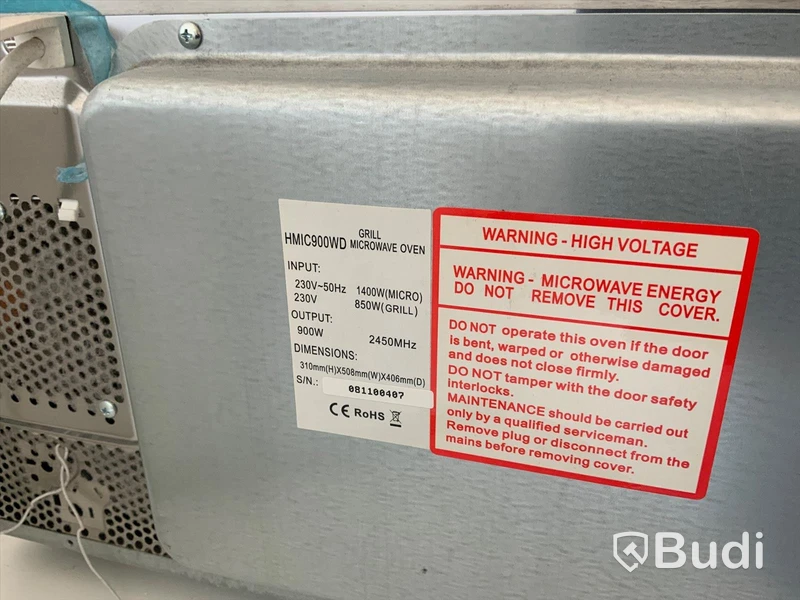 Microvågsugn, 900W med grillfunktion.