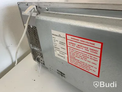 Microvågsugn, 900W med grillfunktion.