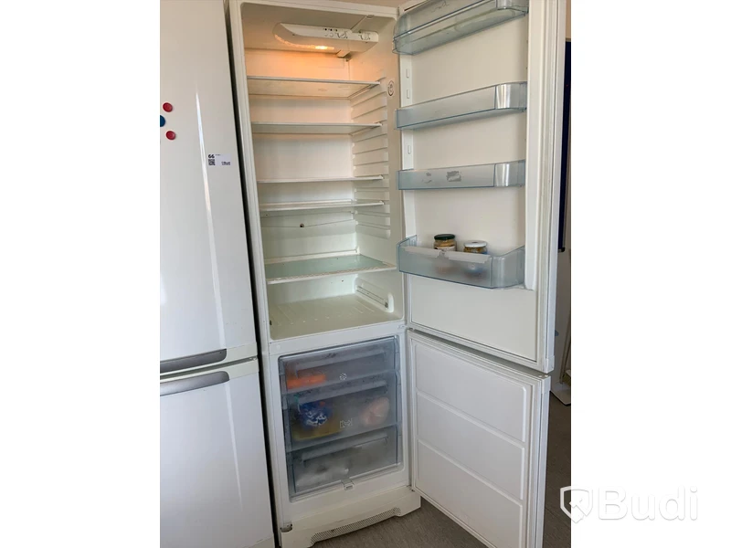 Kyl och frys, Electrolux. 2st säljes tillsammans.