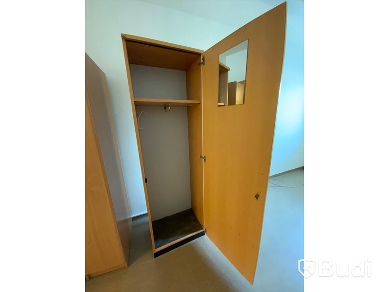 Klädskåp 3st - Rum 3072