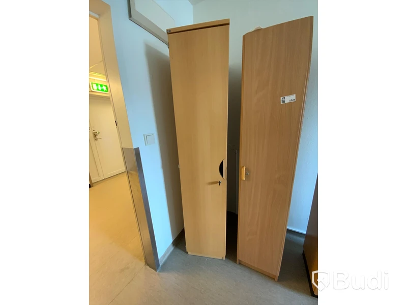 Klädskåp 3st - Rum 3072