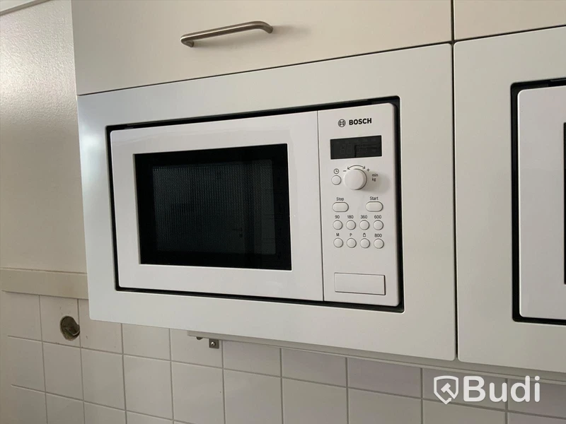 Mikrovågsugn Bosch - Rum 1002