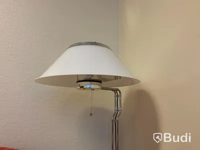 Soffa, fåtölj 2st, bord och golvlampa  - Rum 3127