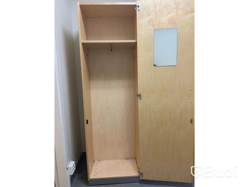 Klädskåp 4st  - Rum 3069