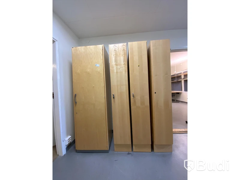 Klädskåp 4st  - Rum 3069