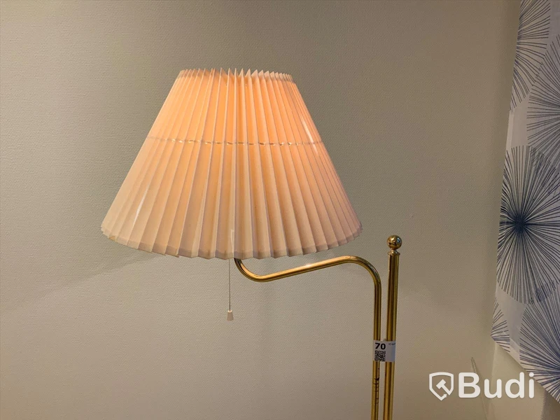 Golvlampa - Rum 3056B