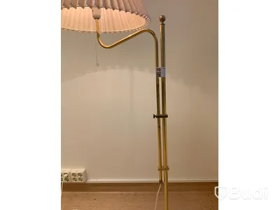 Golvlampa - Rum 3056B