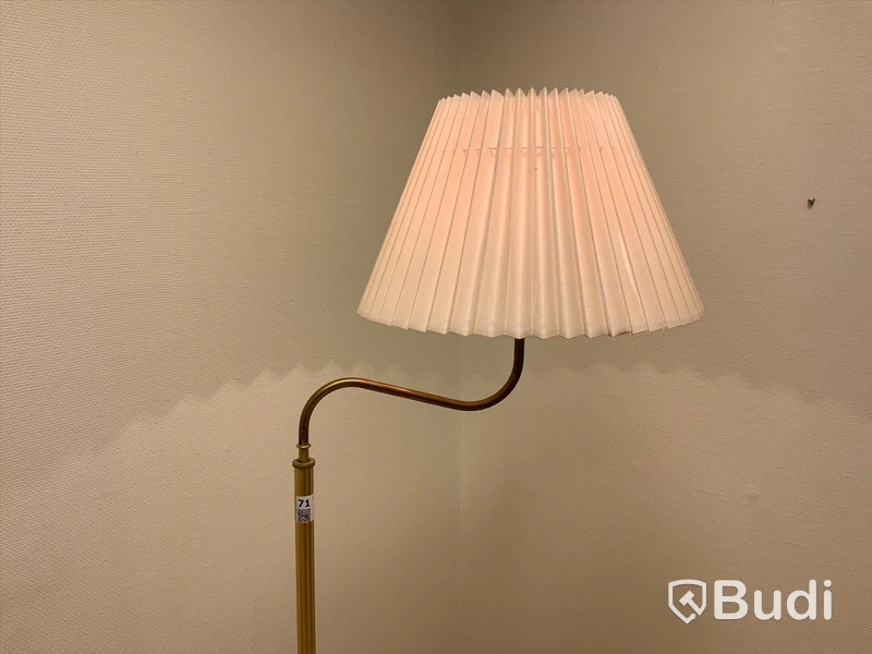 Golvlampa - Rum 3056B