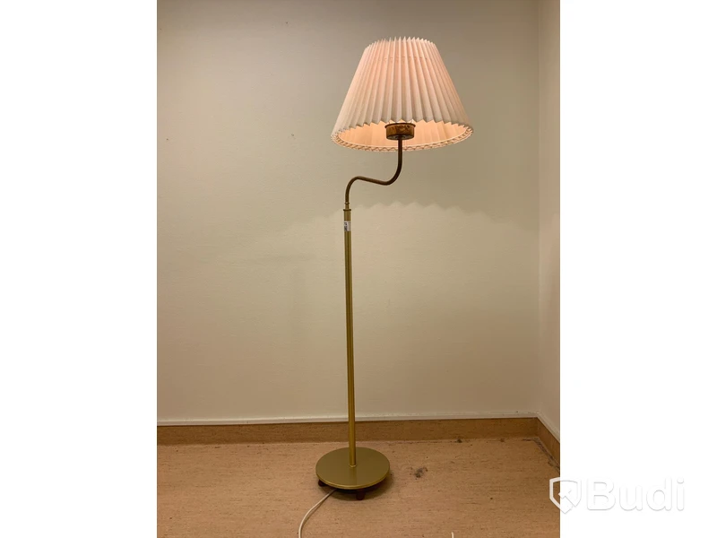 Golvlampa - Rum 3056B