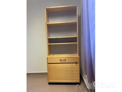 Bokhylla med jalusi EFG - Rum 3106