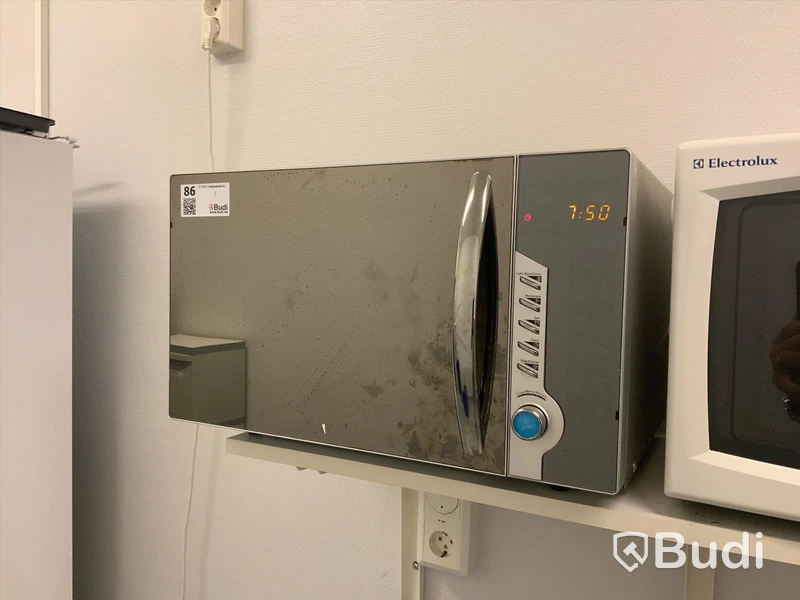 Microvågsugn Homel 900W, med grillfunktion  - Rum 3045
