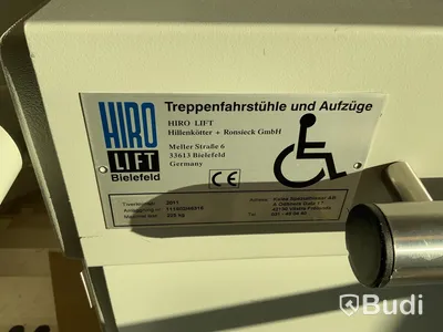 Handikapp-/trapphiss Hiro Lift år 2001, maxvikt 225 kg