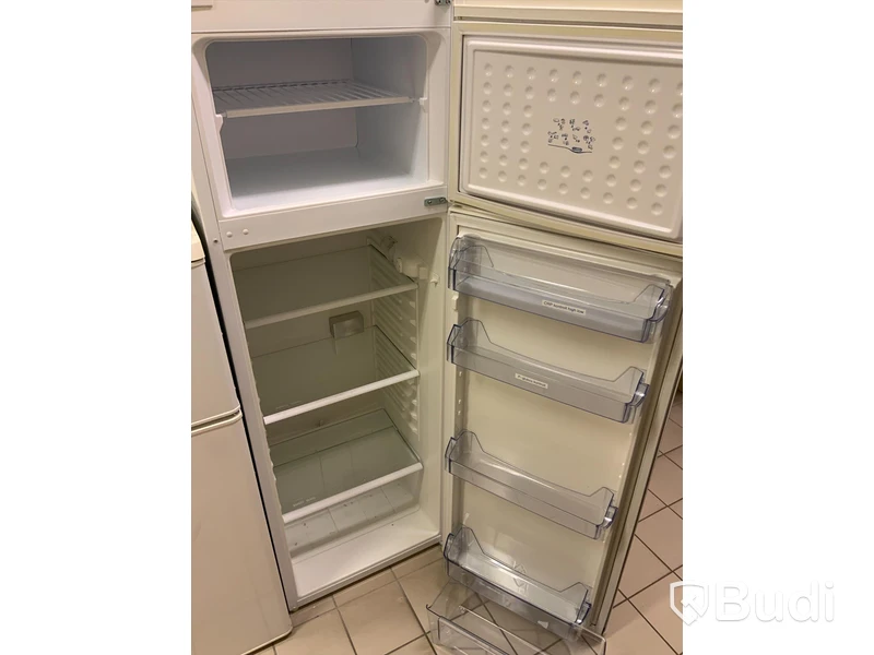 2 Kyl och frys Elektro Helios och Cylinda - Rum 1035