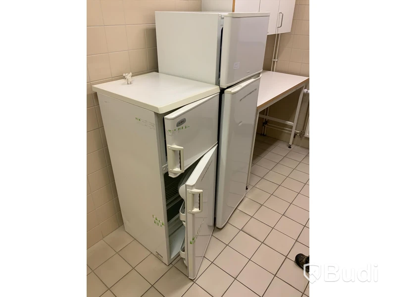 2 Kyl och frys Elektro Helios och Cylinda - Rum 1035