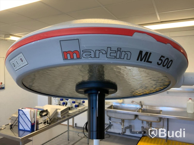 Undersökningslampa Martin ML 500. Omstartad pga felbud