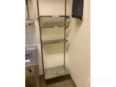 Rostfria hyllor 2 samt 4 hyllor
