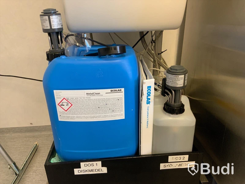 Diskmedel och sköljmedel doserare Solid safe dispenser