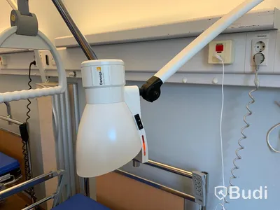 2 st Sjukhussäng elektrisk justerbar- Rum 4069