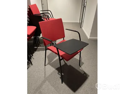 26 st konferensstolar Lammhults Spira, med fällbar skrivplatta