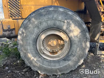 Hjullastare Volvo L220E med skopa -2001