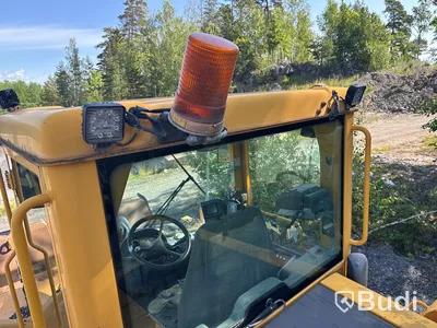 Hjullastare Volvo L220E med skopa -2001
