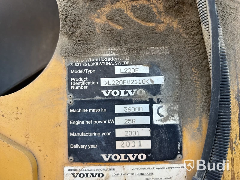 Hjullastare Volvo L220E med skopa -2001